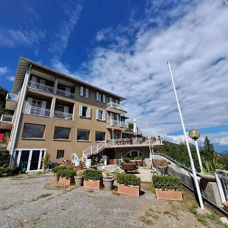 Bed & Breakfast Bellagio ベッド・アンド・ブレックファスト 3*